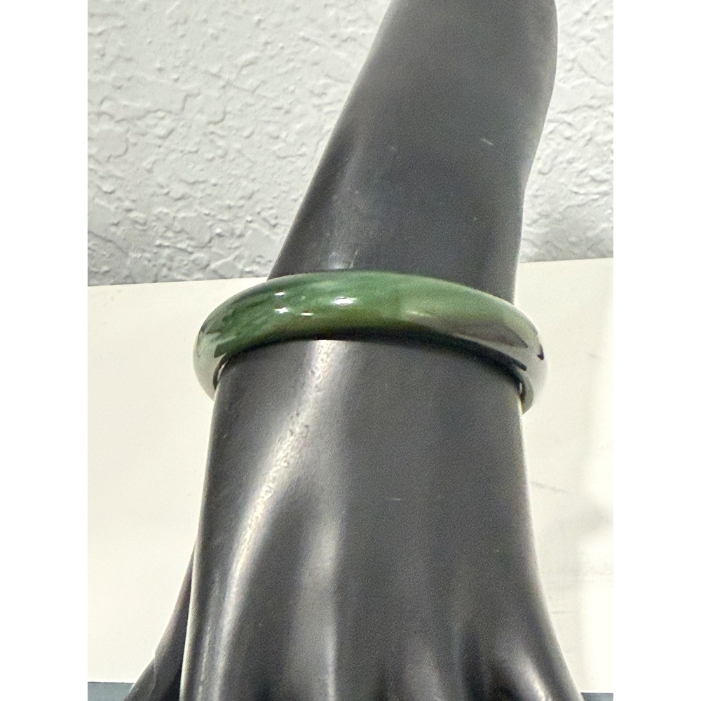 Green Stone Bangle‎ Bracelet Size 6.75 Dark Green Black Streaks - Picture 2 of 8
